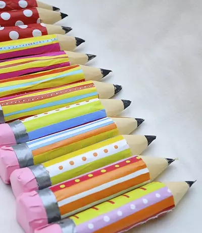 Taller caseiros: Artesanía infantil de papel a 1 de setembro (23 fotos)