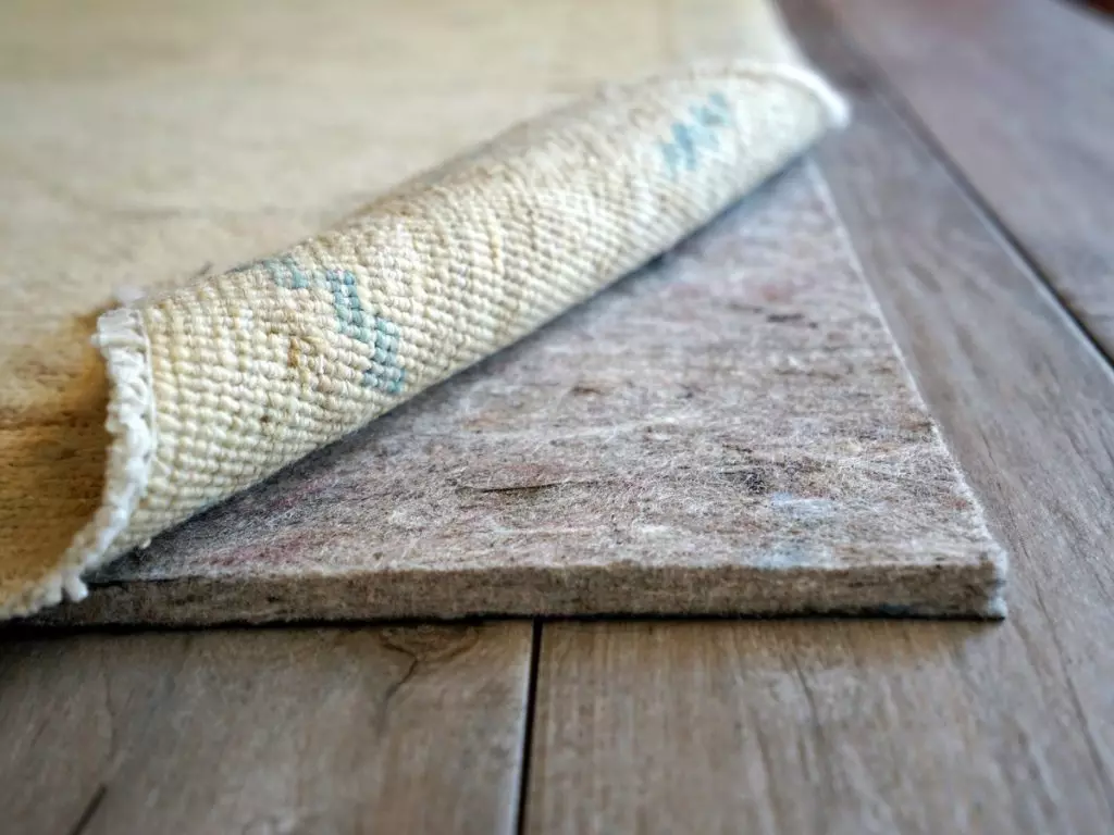 Substrat under mattan från filten