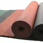 Входни килими на гумено-базирани: характеристики и ползи от употреба