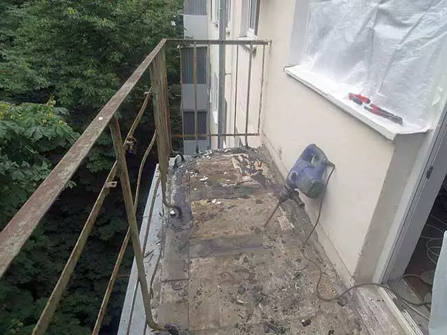 Nou pote soti nan lustraj la nan balkon la ak pwòp men ou: gid pou travay nan A jiska Z