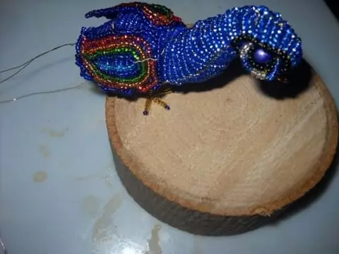 Peacock ji Beads bi destên xwe: Master Class bi nexşe û vîdyoyê