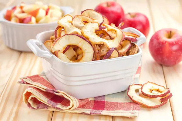 Како одржати сухе јабуке код куће