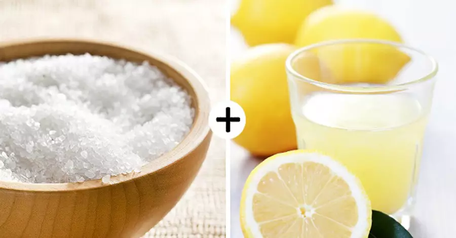 Θαλασσινό αλάτι και χυμό λεμονιού