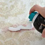 Làm thế nào để làm sạch thảm khỏi vết bẩn, nhai, thủy ngân hoặc tóc (cách hiệu quả)