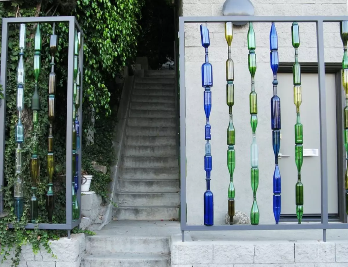 Handwerk aus Glasflaschen für Heim- und Sommerhäuser (36 Fotos)