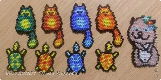 So erstellen Sie einen Bead Keychain mit Ihren eigenen Händen: Schemata für Anfänger