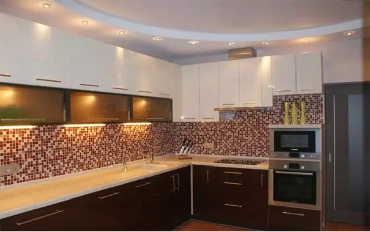 Jak zrobić sufit w kuchni z własnymi rękami?