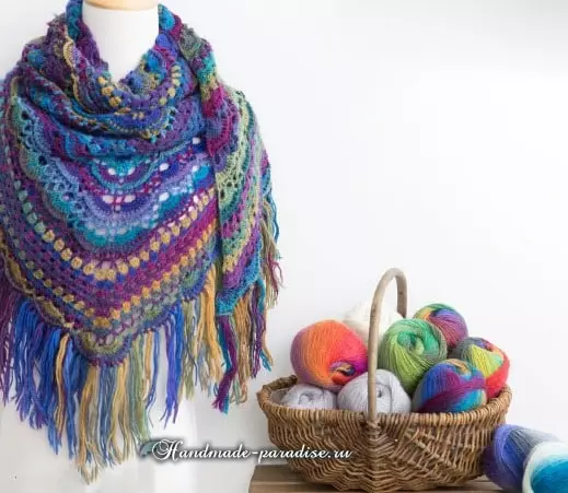 crochet shawl ເປັນສາມຫຼ່ຽມ. ໂຄງການ
