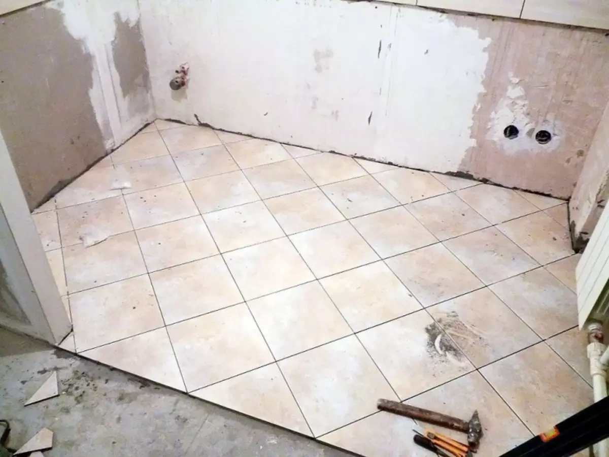 瓷砖下的水暖地板：造型自己做到这一点