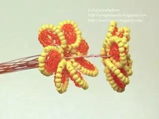 Чорнобривці з бісеру: схема плетіння і майстер-клас з фото та відео