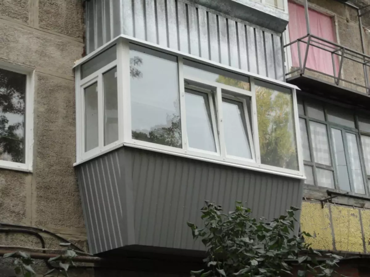 Balcony Glazing in Khrushchev: Wenke en aanbevelings