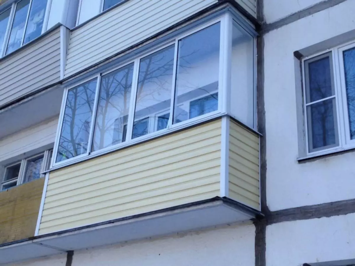 Balcony Glazing in Khrushchev: Wenke en aanbevelings