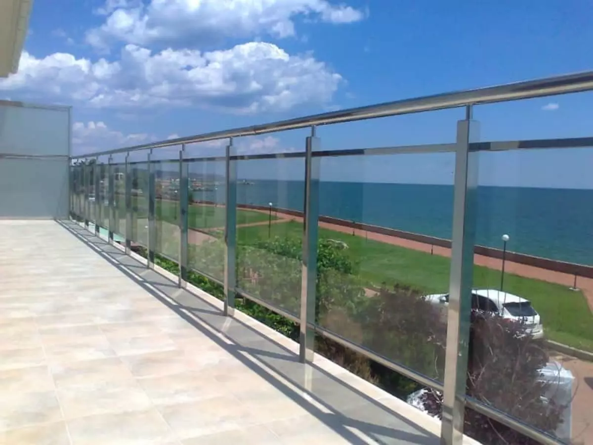 Jaringan kaca balconies: sadayana 