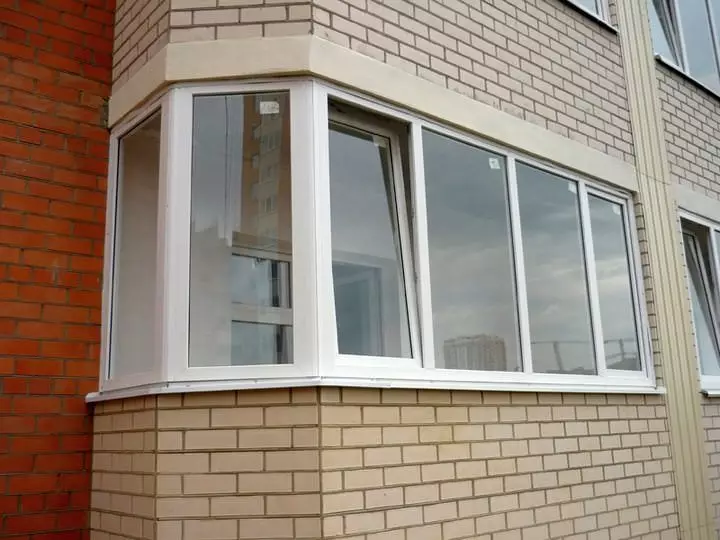 Forbedret doble vinduer på balkongen: Hvordan velge og installere