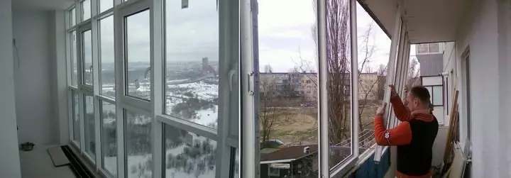 Verbeterde dubbele glas op die balkon: Hoe om te kies en te installeer