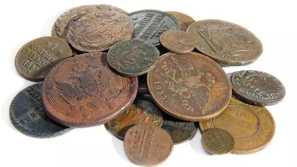 As moedas de cobre vintage serán novas