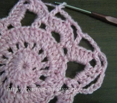 Crochet Cushion बुनिंग