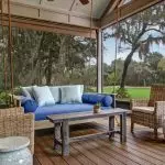 ¿Cómo hacer una veranda de verano en el país de elegante y hermoso de forma gratuita?