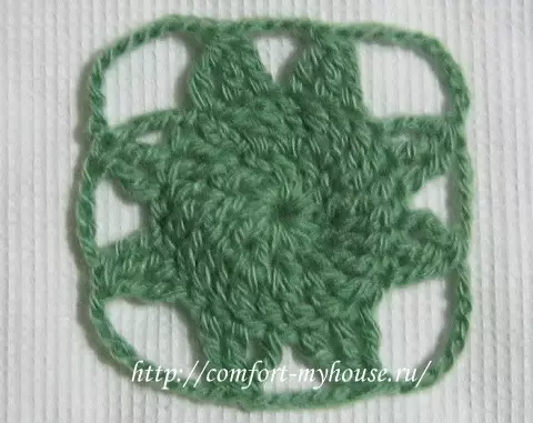 تکیا اور crochet plaids volumetric رنگ کے ساتھ