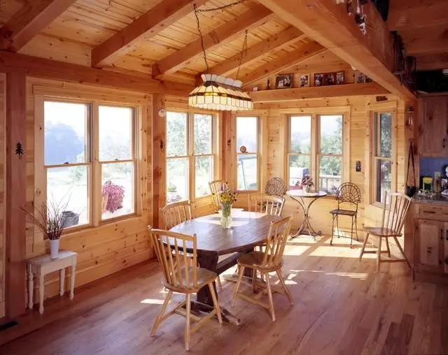 Gagasan kanggo interior veranda kayu (50 foto)