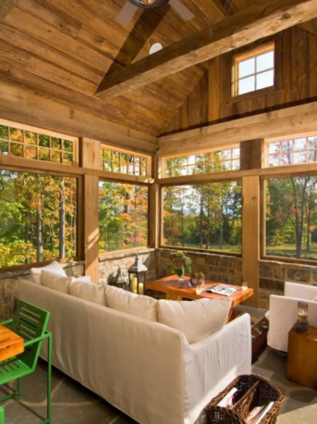 Ideas for the interior of a wooden veranda (50 photos)