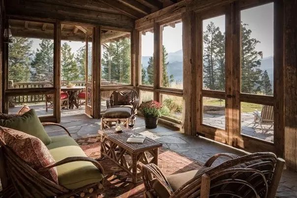 Ideje za notranjost lesene verande (50 fotografij)
