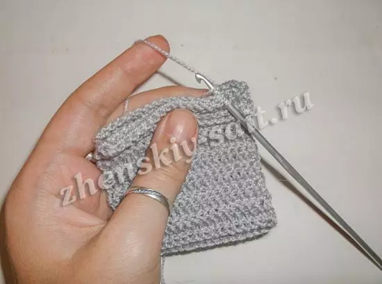 Crochet de moufle pour débutants: schémas avec description et photo