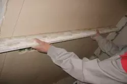 Akmens tapetai su savo rankomis: sienos montavimas