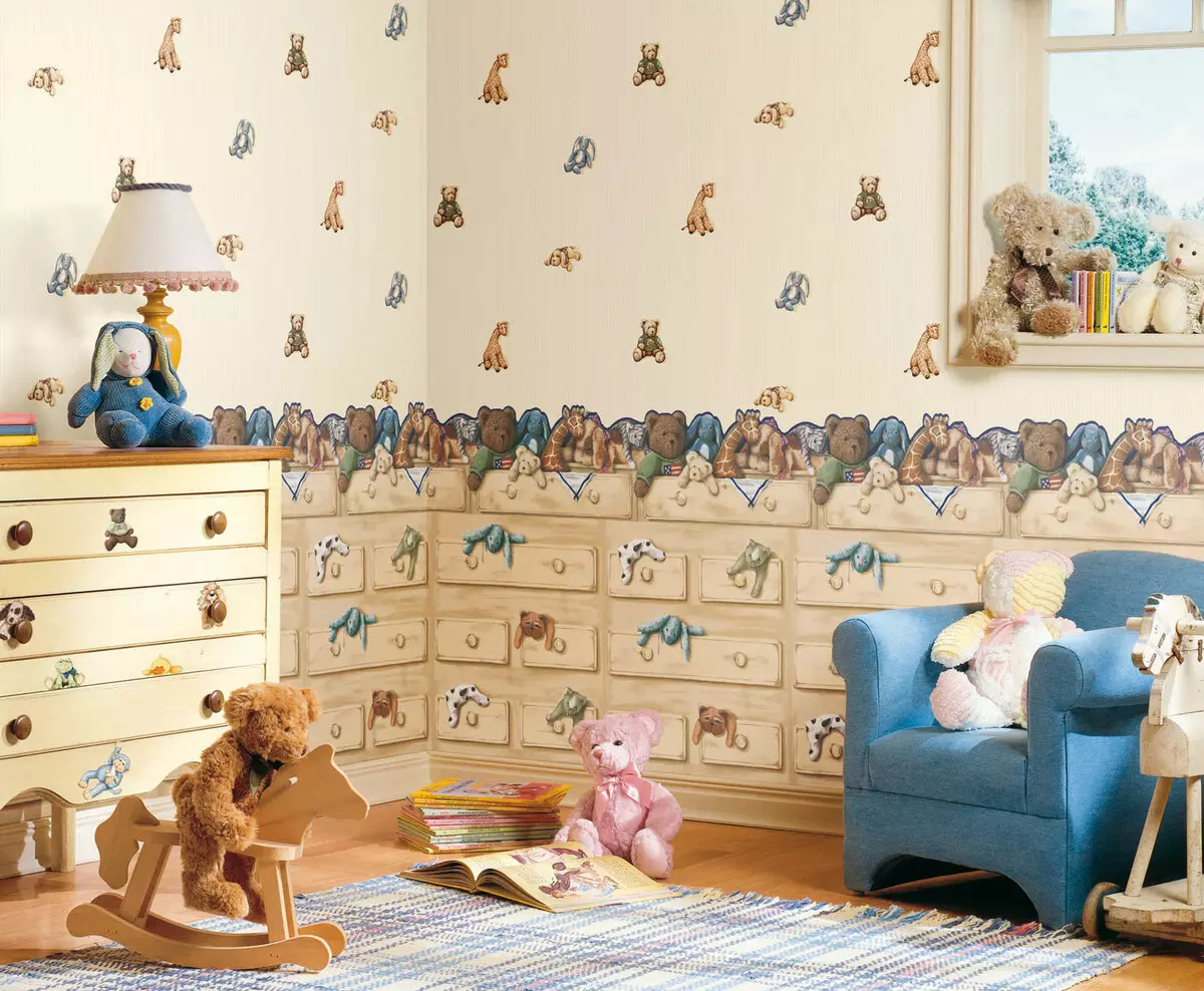 어린이 방을 선택하는 데 어떤 벽지가 선택하는 것이 더 낫습니다 : 긍정적 인 디자인과 플롯