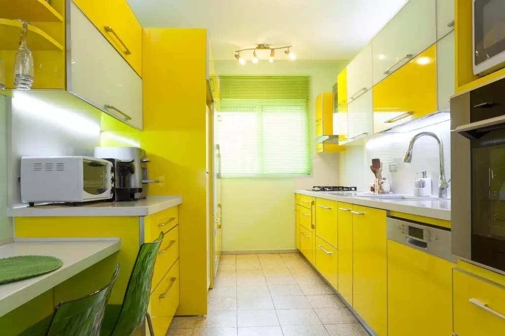 Hoe de kleur van de muren in de keuken te kiezen