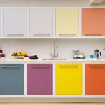 専門家のアドバイス（+42写真）の台所での壁の色の選択