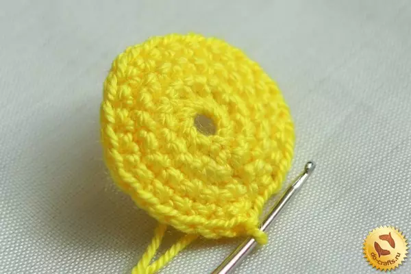 Graffe Crochet pẹlu aworan apẹrẹ ati apejuwe: kilasi titunto pẹlu fidio