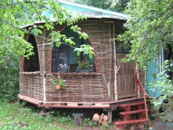 Tkani z lastnimi rokami: od plošč, palic, vej