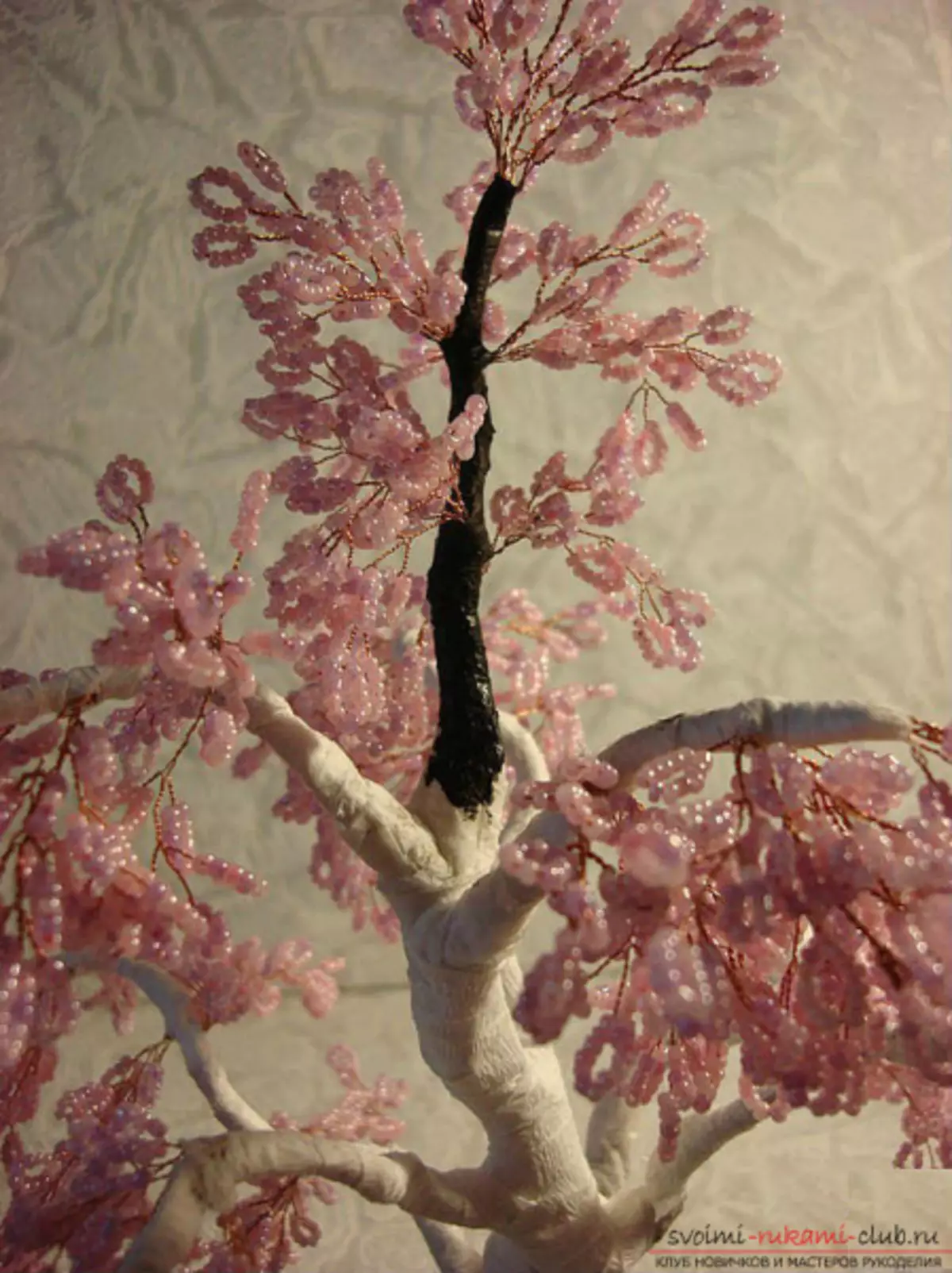 Skema e degës së Sakura nga rruaza: master klasë me mësime video