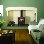 Fireplace li odeya rûniştinê û metbexê: Vebijarkên Performansa Modern