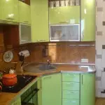 Rejestracja małej kuchni w Khruszczach (+50 zdjęć)