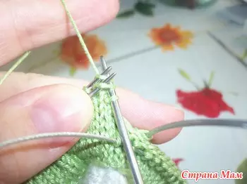 Traitement du cou des produits tricotés avec des aiguilles à tricoter: classe de maître avec vidéo