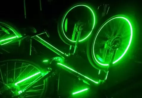 Bicikla retroligo LED-rubando mem