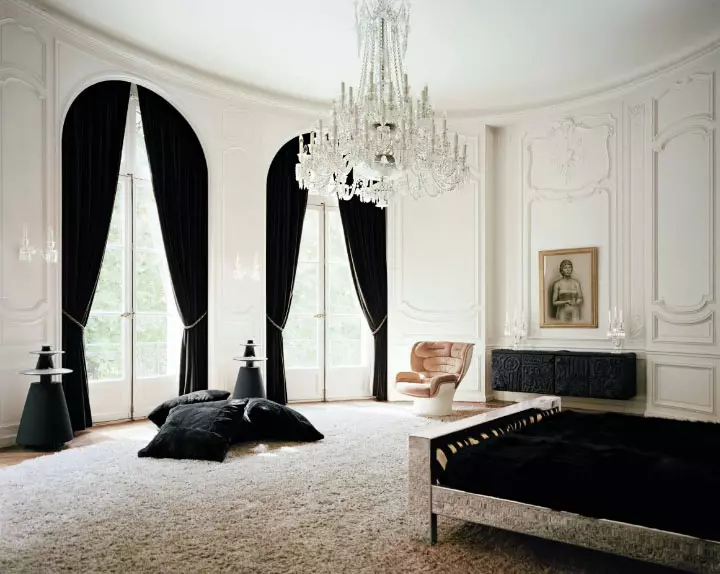 Sorte og hvide gardiner i indretningen af ​​værelser: Designer tips