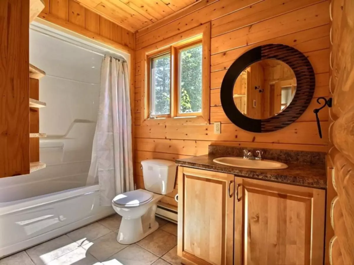 Jak nainstalovat toaletní misku v soukromém domě na dřevěnou podlahu