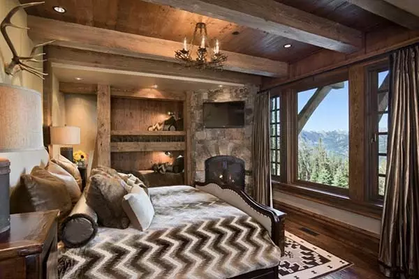 Notranjost spalnice v leseni hiši (26 fotografij)