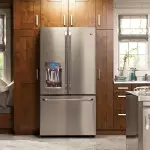 Giunsa ang pag-embed sa usa ka refrigerator sa kusina