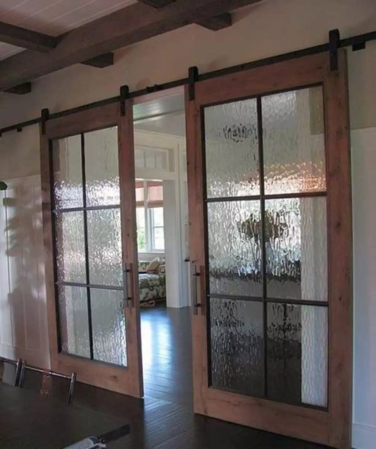 Portas interiores feitas de vidro