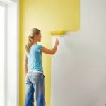 Hvordan male veggene med en rulle uten striper? [råd