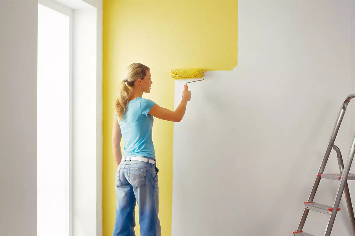 Kako slikati zidove valjka bez pruga? [savjet