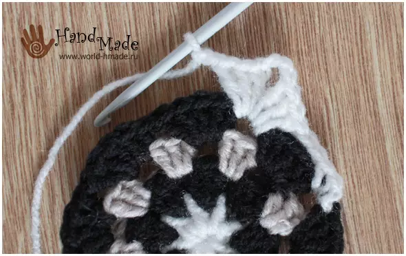 Motivos quadrados de crochê para cardigan: esquemas com fotos e vídeos