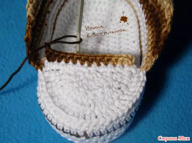 Crochet's Sneakers: Master Class of zarok û modela mezinan bi vîdyoyê