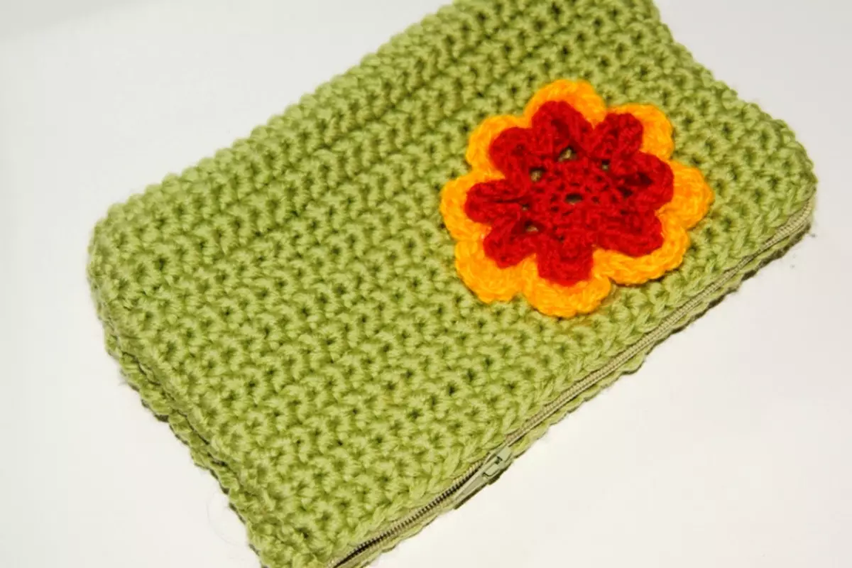 Crochet kosmetik kanthi skema lan deskripsi kanggo pamula