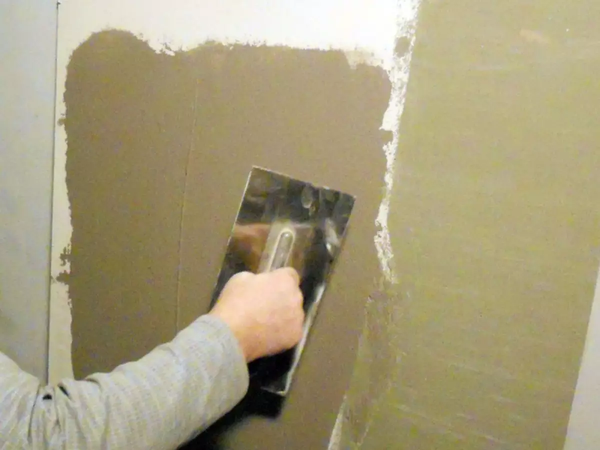 Cela fait d'abord le plancher ou les murs: conseils de professionnels