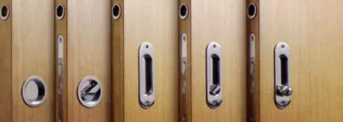 Sådan vælger du tilbehør til indvendig dørkupon